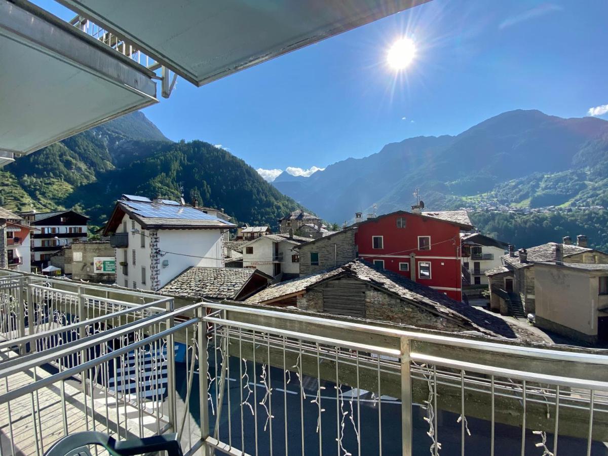 Hotel Pizzo Scalino Chiesa in Valmalenco Esterno foto