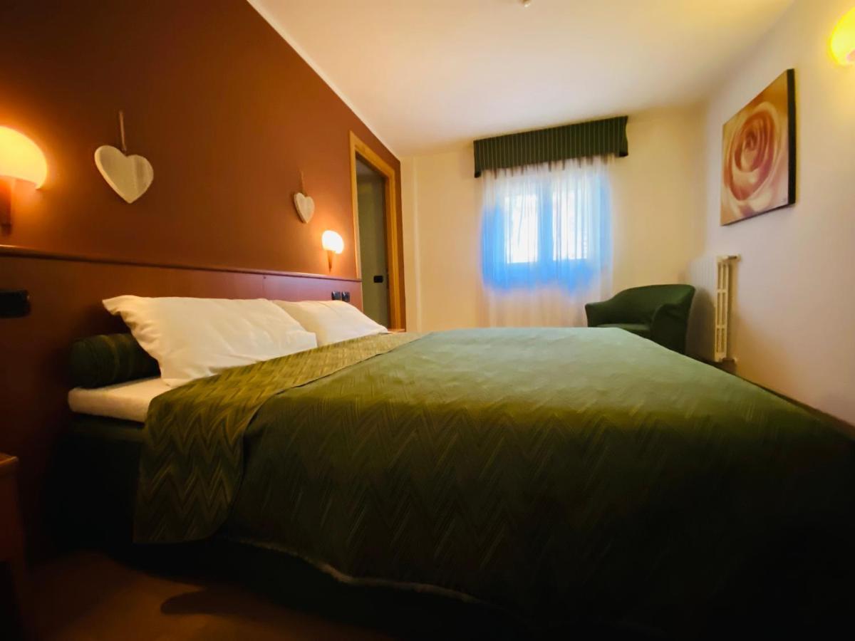 Hotel Pizzo Scalino Chiesa in Valmalenco Esterno foto