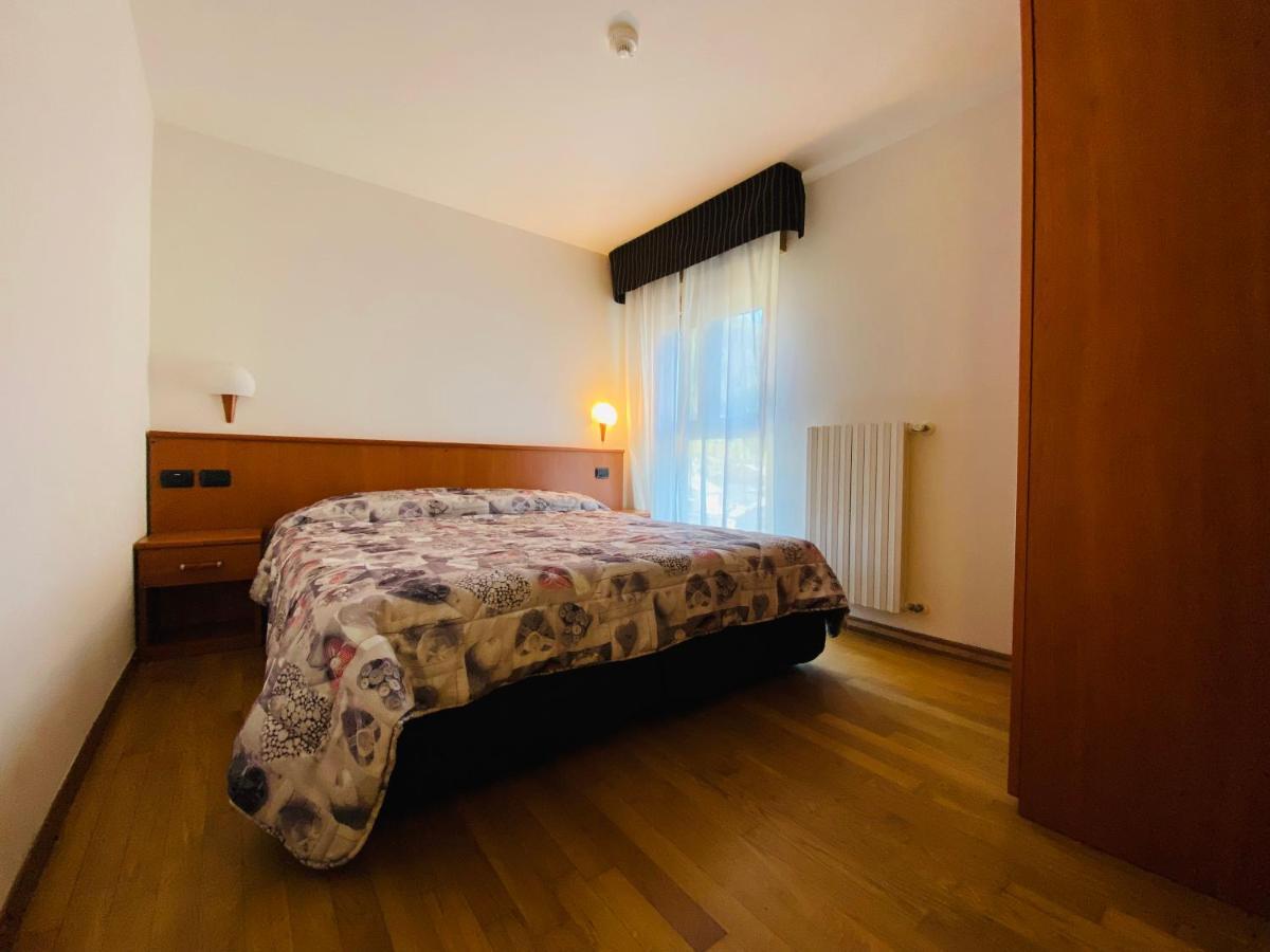 Hotel Pizzo Scalino Chiesa in Valmalenco Esterno foto