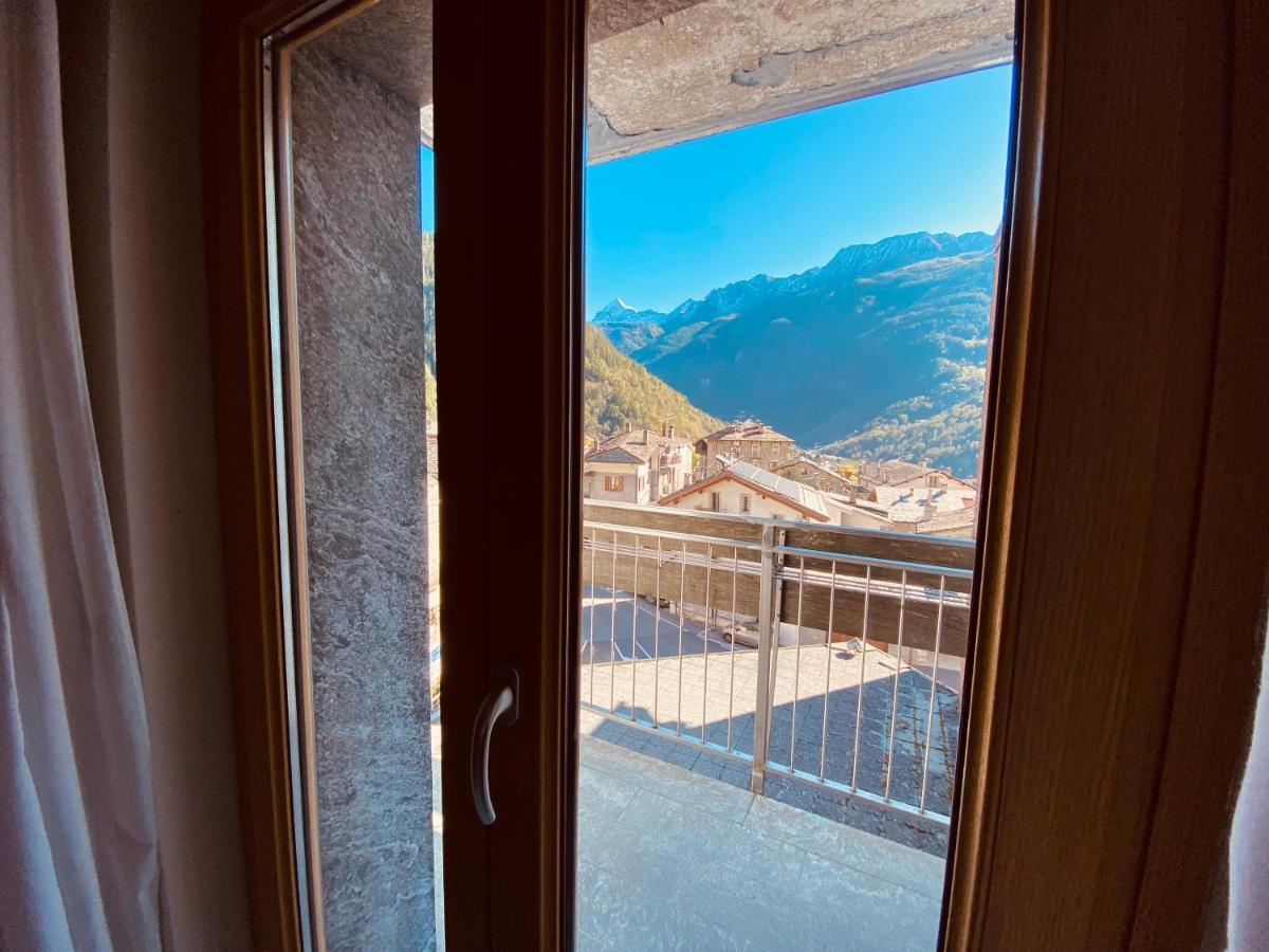 Hotel Pizzo Scalino Chiesa in Valmalenco Esterno foto